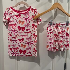 Girls Bow Print Bamboo Shorts Pajama Set size 4-5 NEW